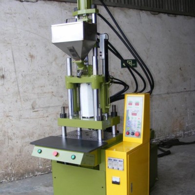 廣東**JZ-150立式注塑機(jī)、數(shù)據(jù)線立式小型注塑機(jī)