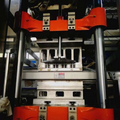 XG-7285 PLC控制負(fù)壓多工位全自動(dòng)吸塑機(jī) 多工位吸塑機(jī)