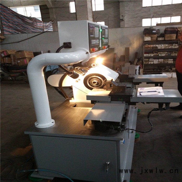 無(wú)錫益海SKC -60數(shù)控機(jī)床 數(shù)控雙頭車(chē)床