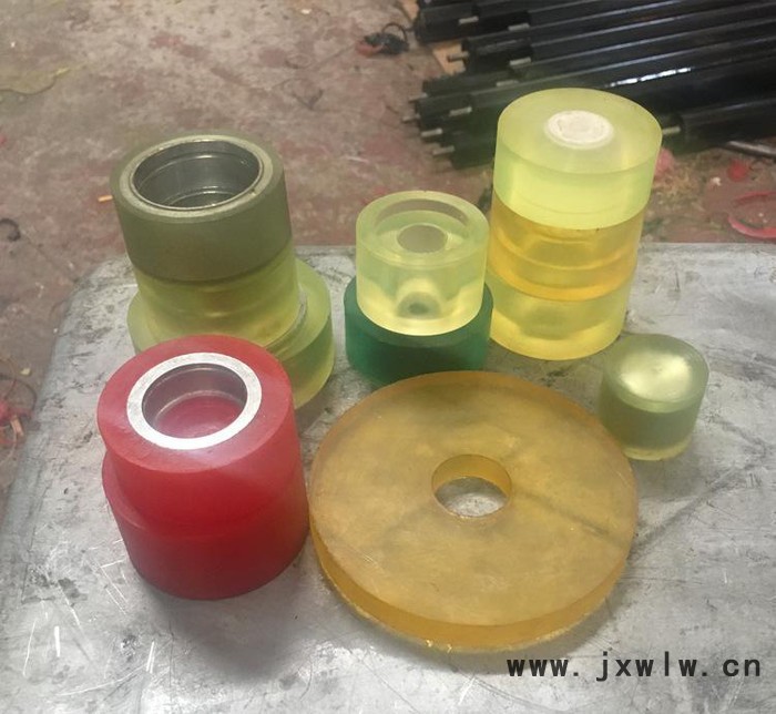 佛山橡膠輥制品 拋光機砂帶機膠輪 UV聚氨酯膠輥 酒精輥包膠
