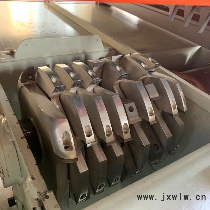 全自動開槽機木工挖槽機參數(shù)銳佳生產(chǎn)批發(fā)木工銑槽機全自動開槽機