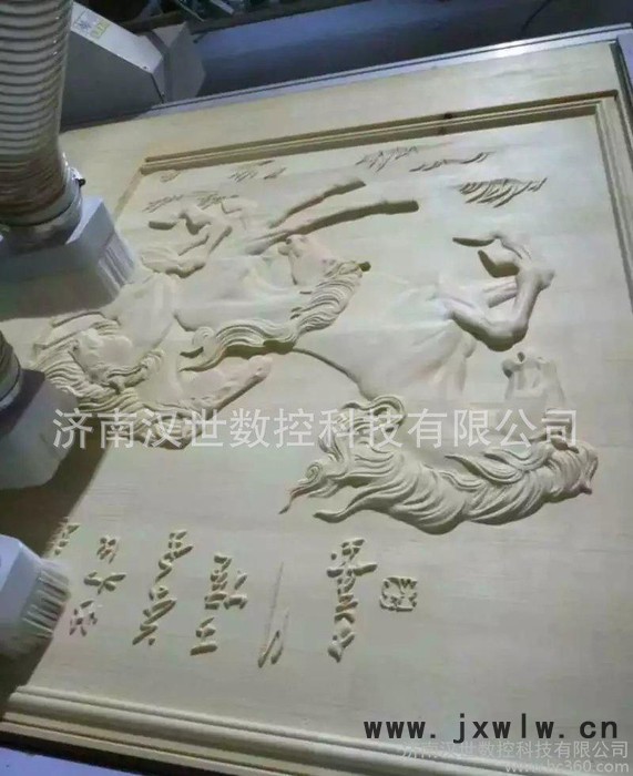 家具制作機1325方軌齒條廣告木工雕刻機真空吸附臺面立體雕刻機
