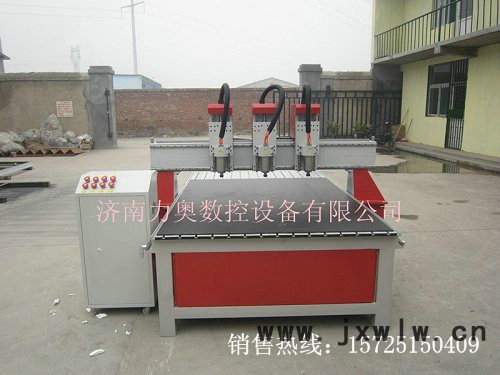 供應(yīng)力奧不限撫州多功能廣告木工雕刻機(jī)，瑞金廣