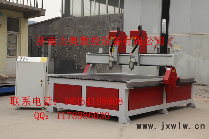供應(yīng)陽泉木工雕刻機(jī)霍州壽材雕刻機(jī)價(jià)格介休廣告雕刻機(jī)報(bào)價(jià)