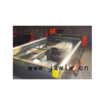 切割機工作臺面,白鋼板等離子數(shù)控切割機工作臺面1300*2500mm