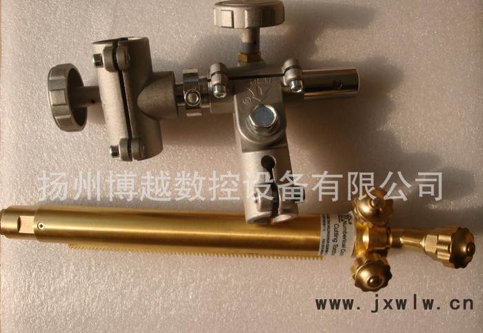 江蘇數(shù)控等離子切割機維修  火焰割據(jù) 切割機配件  安裝調試 等離子火焰切割機配件