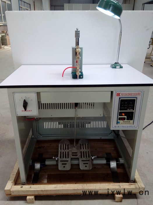鎮(zhèn)江精工焊接設備有限公司供應溫度傳感器焊接專用精密交流點焊機PW105K型