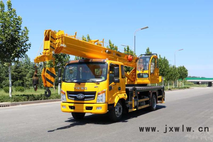 建筑工程16噸汽車吊 各種型號(hào)汽車吊 油電兩用 唐駿底盤16噸汽車吊170發(fā)動(dòng)機(jī)