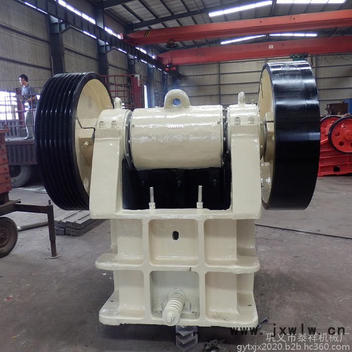 石灰石破碎機河砂加工生產(chǎn)設(shè)備建筑用石子破碎機建筑垃圾粉碎設(shè)備
