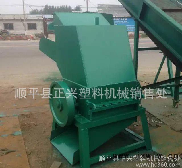直銷60型塑料粉碎機(jī)、機(jī)油壺雜料粉碎設(shè)備的價(jià)格