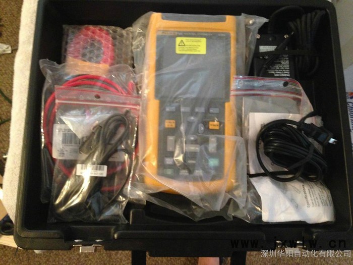 通用示波器FLUKE 125/007便攜式數(shù)字示波器 福祿克F125手持工業(yè)萬(wàn)用示波表