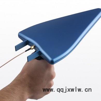 德國安諾尼HyperLOG 6080頻譜分析儀對(duì)數(shù)周期定向天線頻譜分析儀